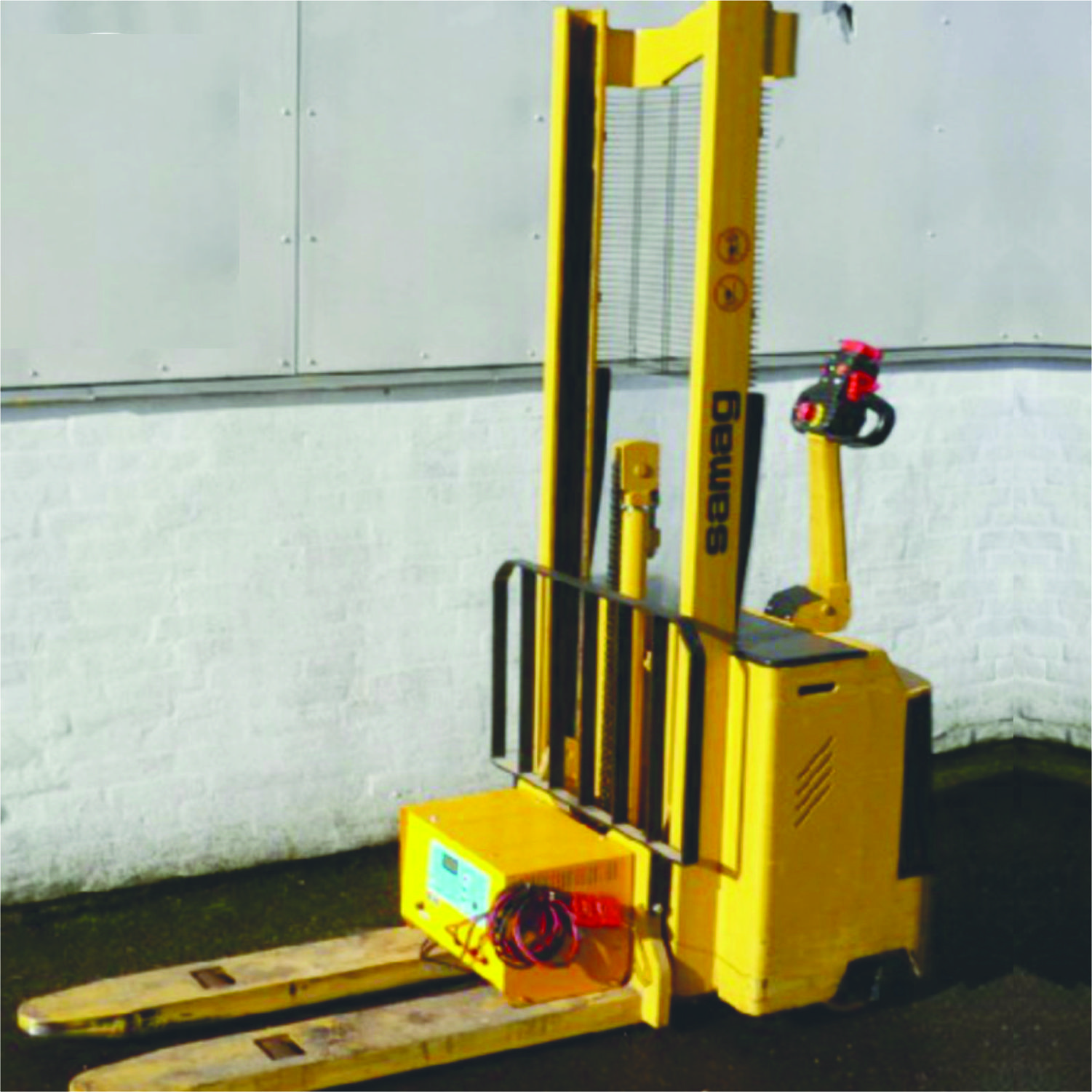 Samag EGO 11 Pallet stacker